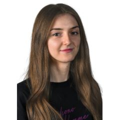 Малых Карина